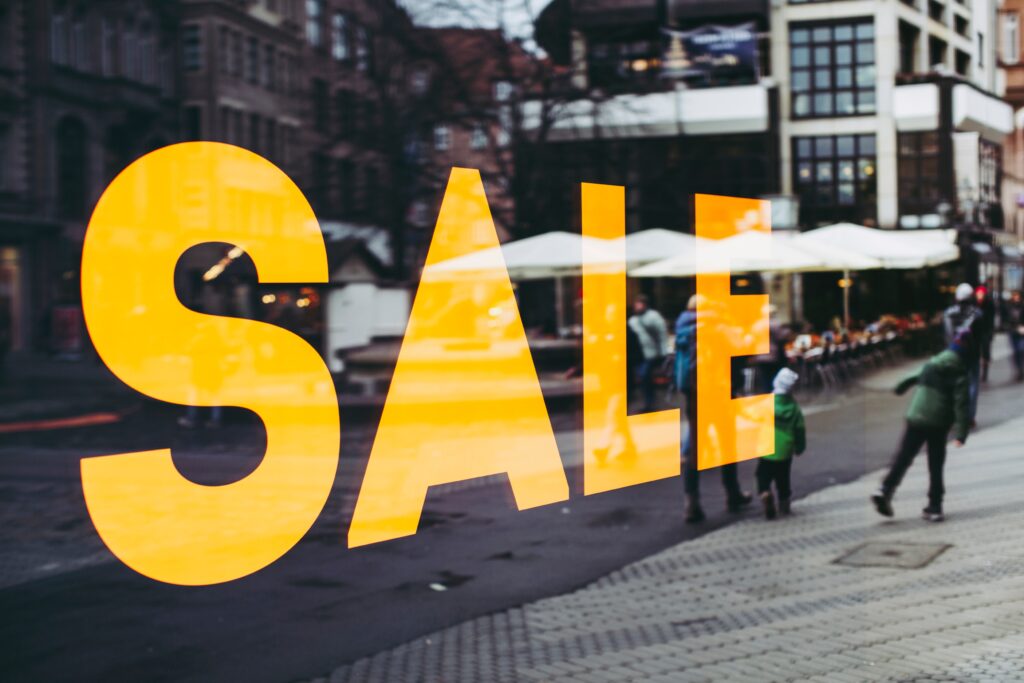 Buy Low, Sell High: Maximizing Profits with Amazon Retail Arbitrage